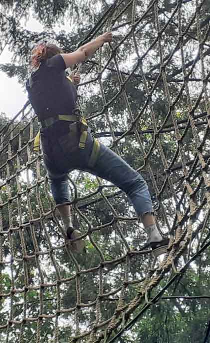 uitdaging in het net klimmen